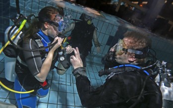 Schwerelos im Schwimmbad – Schnuppertauchen für Einsteiger