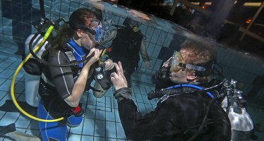 Schwerelos im Schwimmbad – Schnuppertauchen für Einsteiger