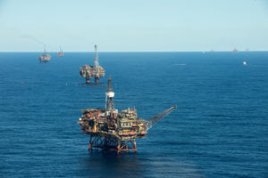 Eine Luftaufnahme des Brent-Spar-Ölfelds in der Nordsee. (Fotos: Greenpeace)