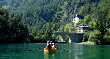 Hotel Schloss Fernsteinsee: Naturresort samt Tauchparadies